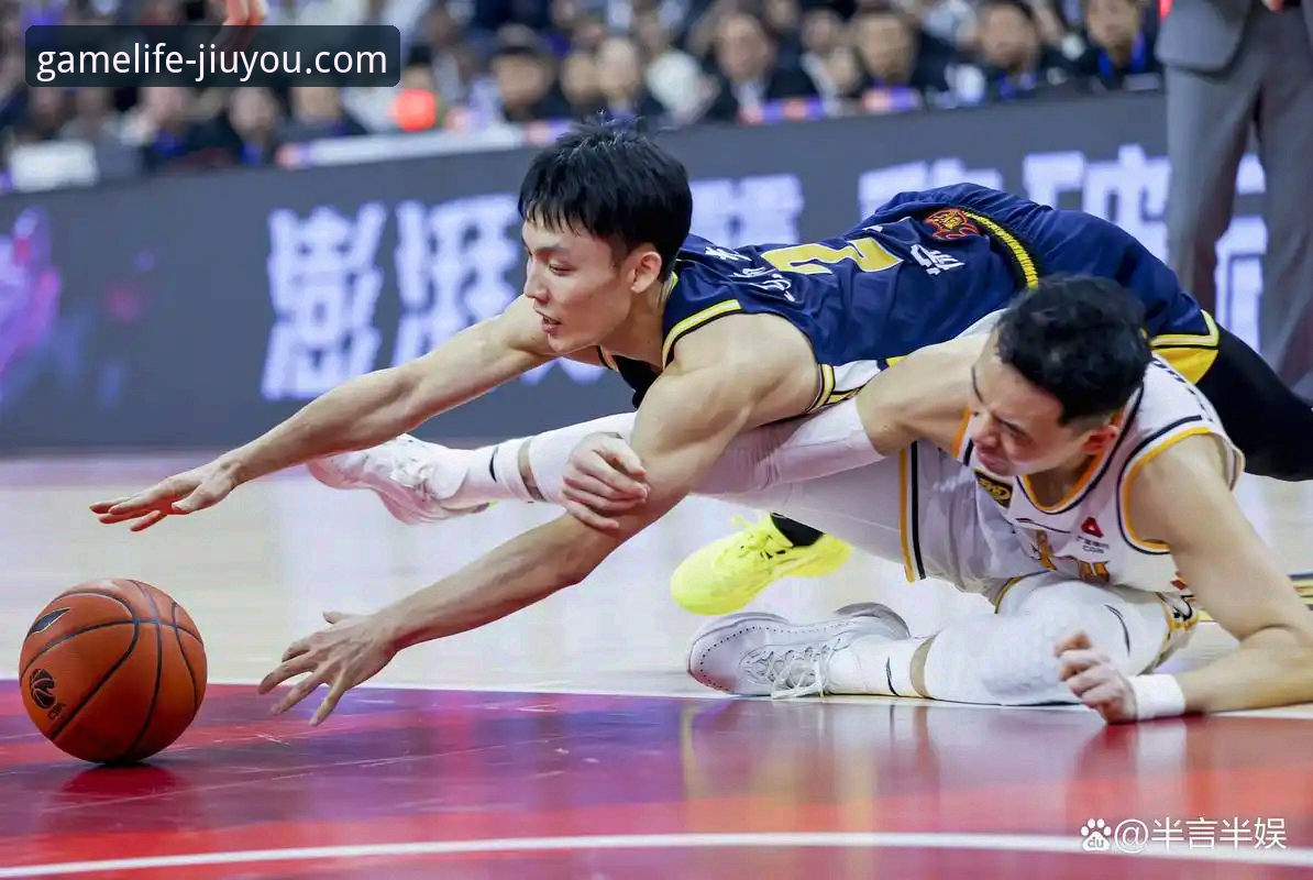 CBA焦点战最新动态：广东77-74险胜宁波，徐杰27分暴走引领逆转风暴