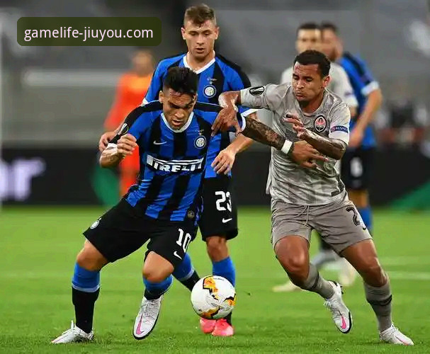 国米大胜背后的战术革新与球迷体验：一次九游游戏平台视角的深度评测